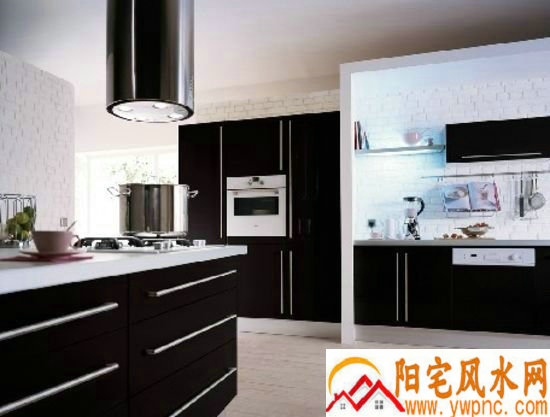 邻里关系签中妈祖灵签鼠牙雀角非好事_婚后子女教育顺