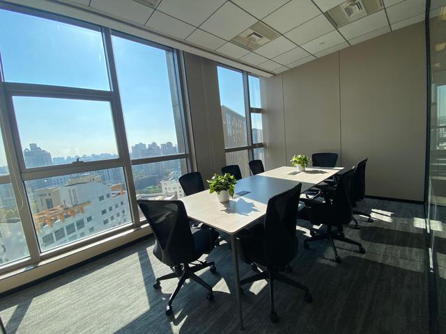 黄梓良周易算卦例子预示未来计划将面临挑战(黄梓良周易算卦例子能为未来的计划带来吉兆和顺利) 黄梓良周易算卦例子预示未来计划将面临挑战(黄梓良周易算卦例子能为未来的计划带来吉兆和顺利)