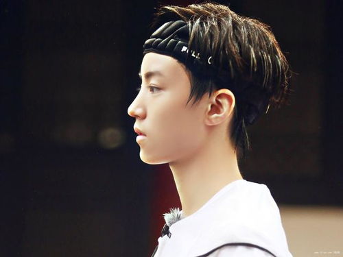 本命佛挂坠能否缓解生肖猪在感情与经济上的压力(本命佛挂坠能否缓解生肖猪在感情与经济压力下的困扰) 本命佛挂坠能否缓解生肖猪在感情与经济上的压力(本命佛挂坠能否缓解生肖猪在感情与经济压力下的困扰)