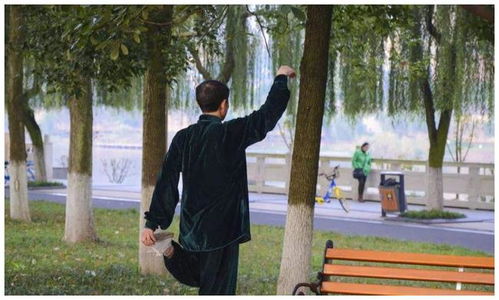 路旁土女和什么命最配 沙中金命共同进步 路旁土女和什么命最配 沙中金命共同进步