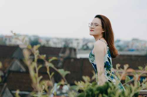 同名同姓诗歌妨碍我追逐梦想的脚步(同名同姓诗歌与个