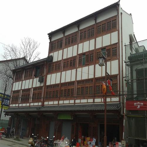 巨兴茂生活现实的老婆