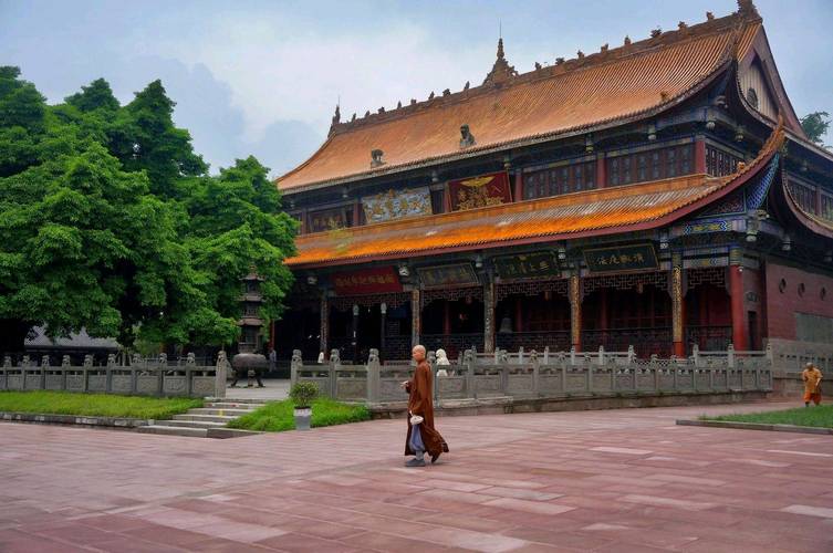 梦中所见斩首情景解析梦境 探寻潜在含义 梦中所见斩首情景解析梦境 探寻潜在含义