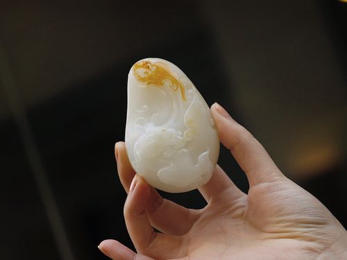 男孩子身上哪些痣不好 男孩子身上长很多红痣好不好