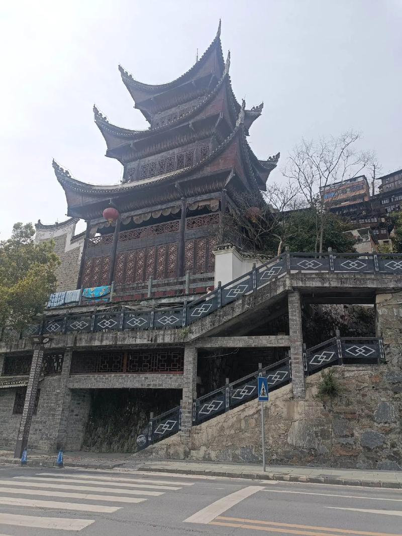 ţմľԵкӰְҵҵչ(ţմľԵкӰְҵҵ)