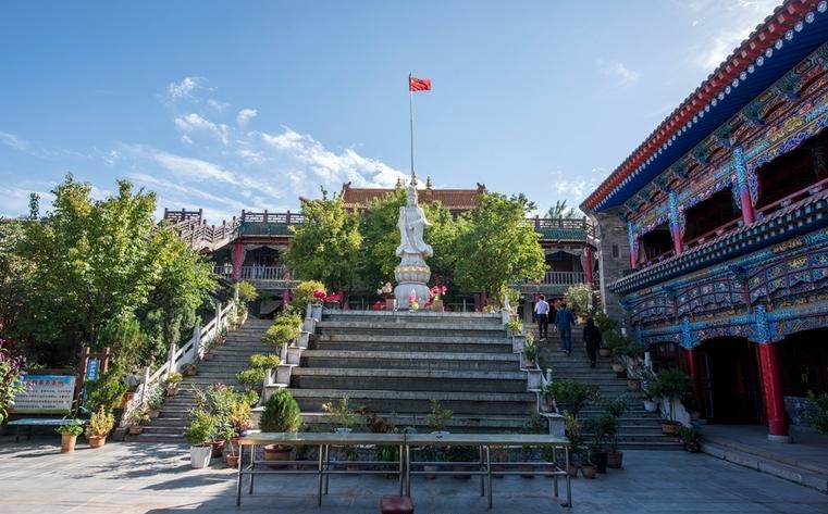 ��ѩ�����ĺ��ӵ�����(��ѩ�������к�����)