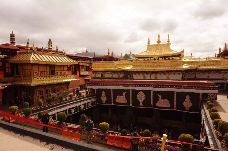 喀秋莎原唱 俄罗斯歌曲喀秋莎原唱