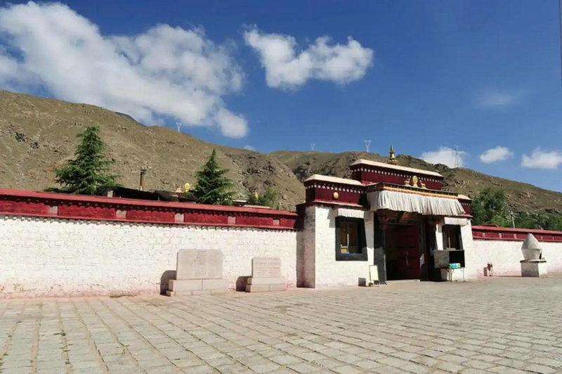 男子欠近5000元房费酒店倒贴都不搬 别让善良成为软肋