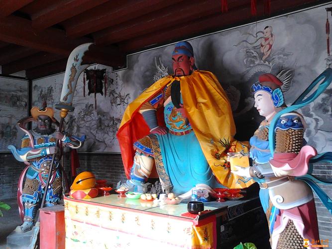 性格外向之人的八字特征