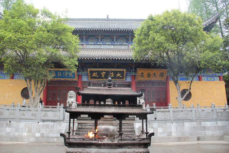 鸡年宝宝8月份起名字 鸡宝宝12个月起名字大全 鸡年宝宝8月份起名字 鸡宝宝12个月起名字大全