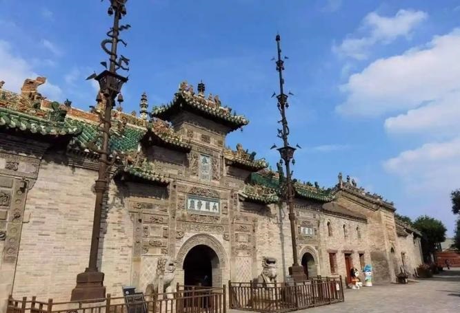 ������Ůװ�������ּ�Լ �µ���˳��˳ˮ������