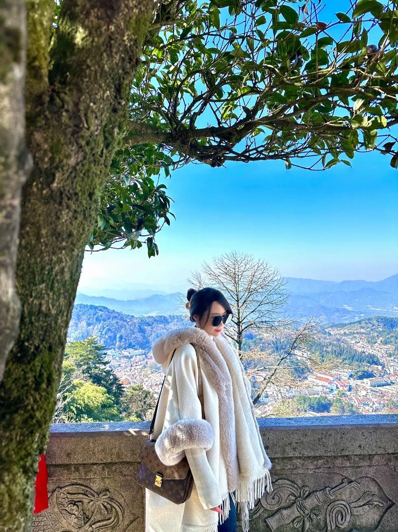 初四凌晨鞭炮 过年晚上12点放鞭炮 初四凌晨鞭炮 过年晚上12点放鞭炮