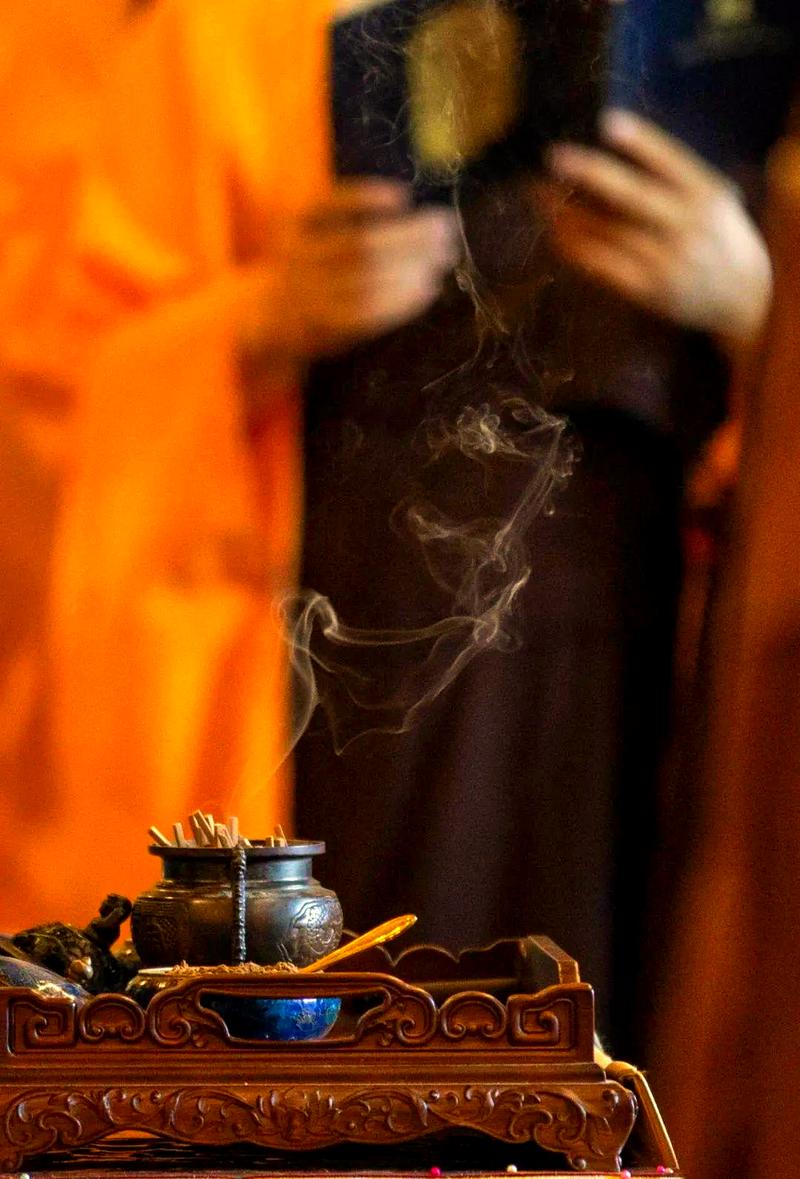 命理世界_浅论八字算命 命格真的是天定吗 命理世界_浅论八字算命 命格真的是天定吗