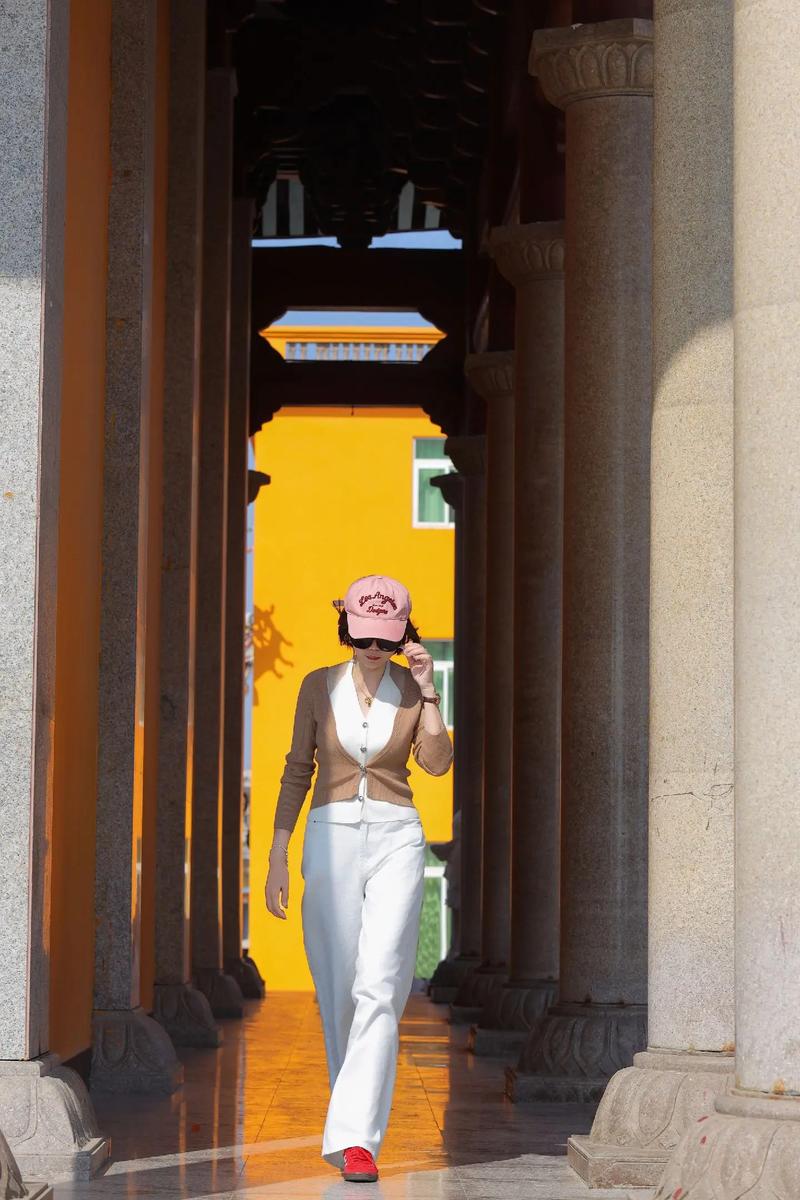 ͬͬյļְͥҵӰ캢ӵ˷չ(ͬͬ븸ĸְҵӰ)